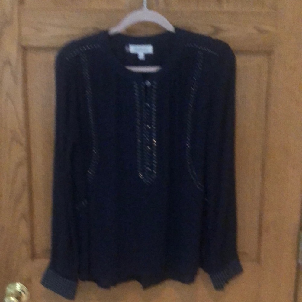Jennifer Lopez navy blouse